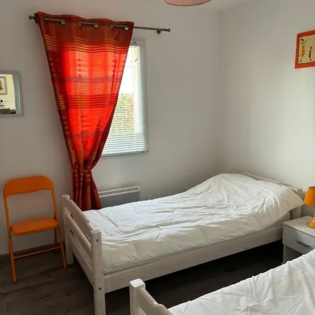 Maison 6p Plage-foret -village A Pieds Ou Velos Hotel